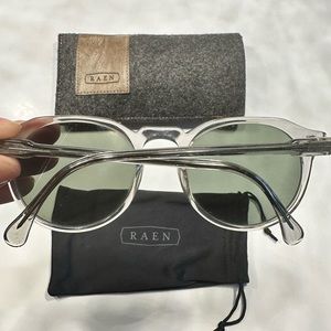 Raen “Remmy” Sunglasses (Like New) - Unisex
